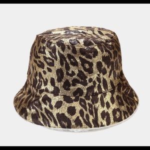 Metallic Double sided leopard and fur bucket hat